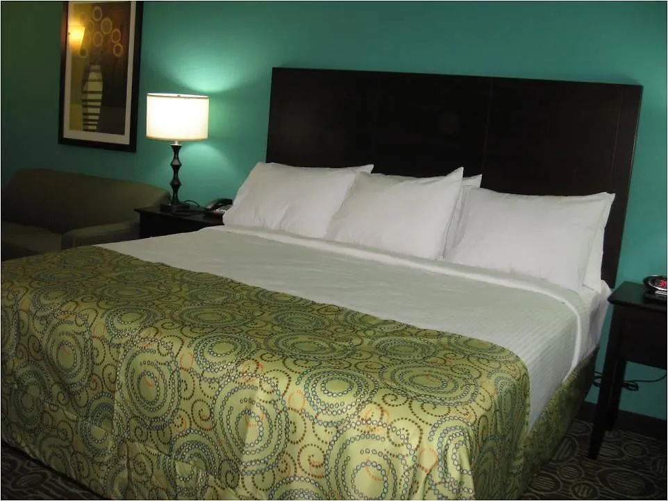 Best Western Plus Glen Allen Inn 3*,